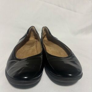 Women's Black Patent Ballet Flats - Classic Slip-On Style